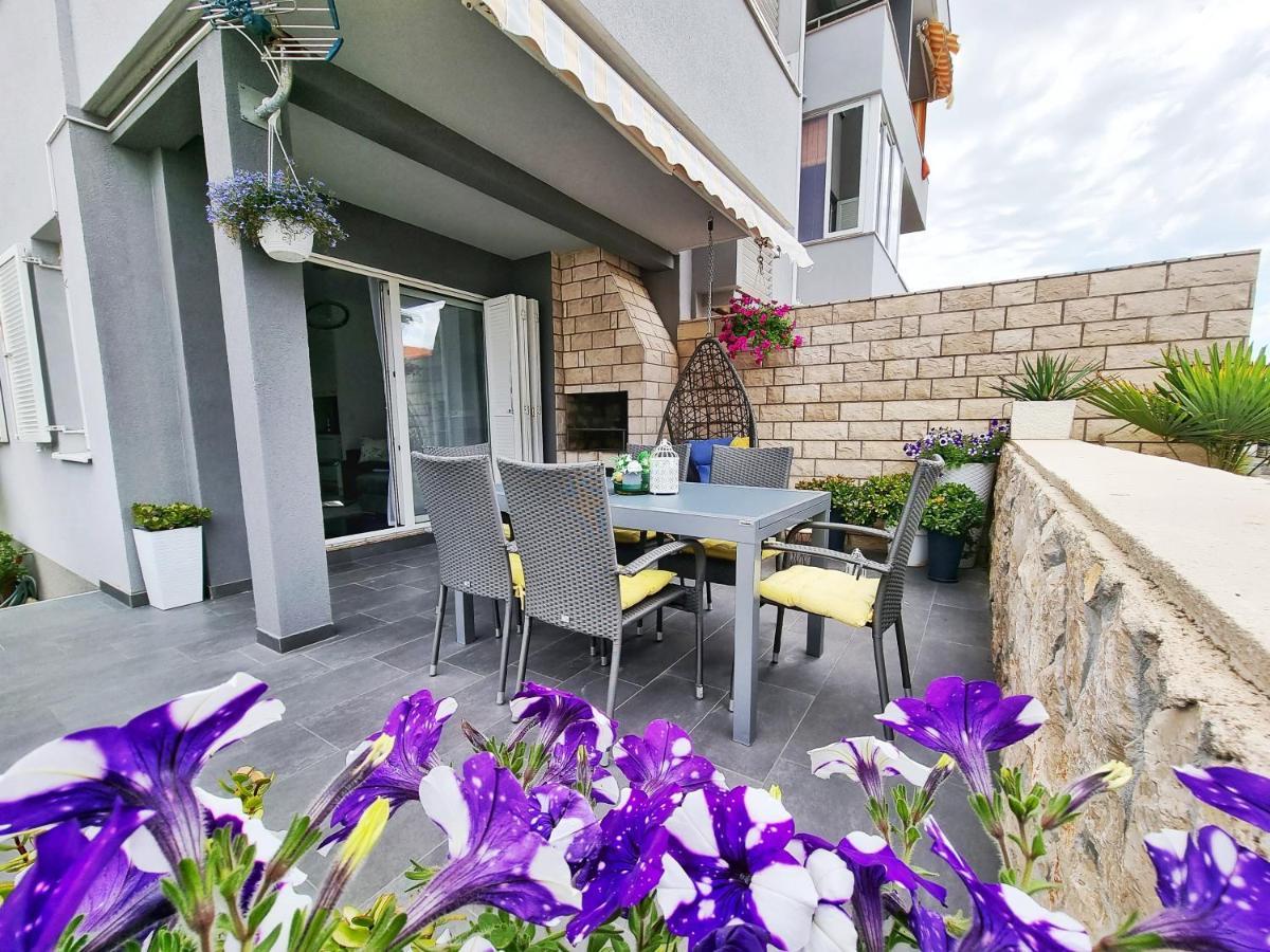 Deluxe Novalja Apartment Exterior foto